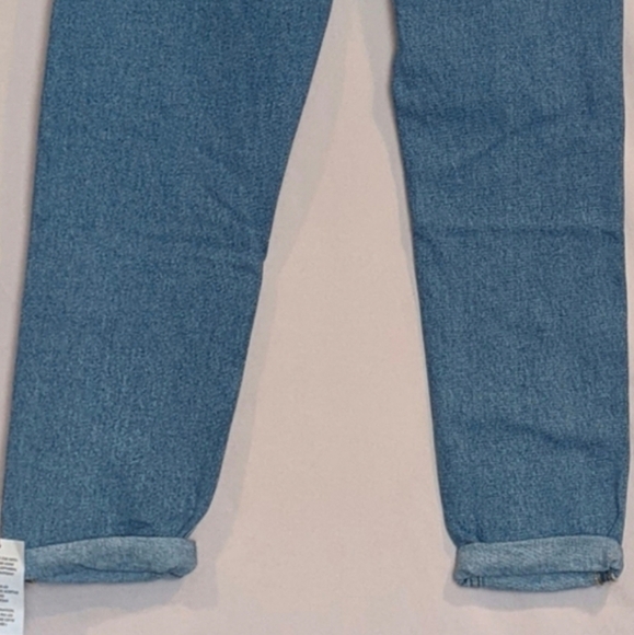 ASOS 100% Cotton Light Wash Cuffed Hem Jeans size 30x32 - Picture 6 of 8